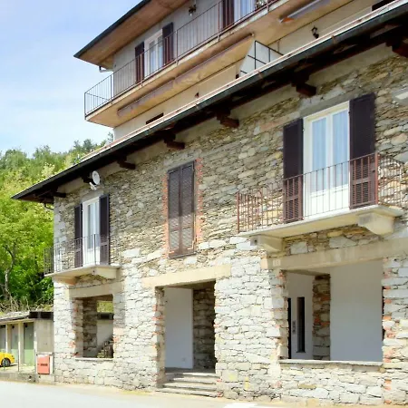 Spacious Italian Holiday In Piedmont With Mountain View Casa vacanze Ghiffa