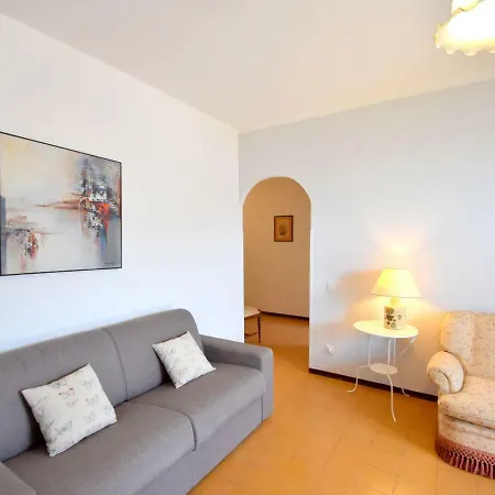 Spacious Italian Holiday In Piedmont With Mountain View Casa de Férias *