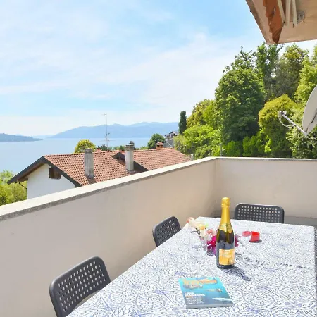 Spacious Italian Holiday In Piedmont With Mountain View Ghiffa