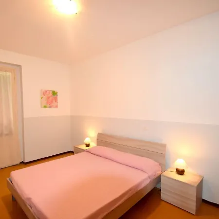 Spacious Italian Holiday In Piedmont With Mountain View Casa vacanze Ghiffa