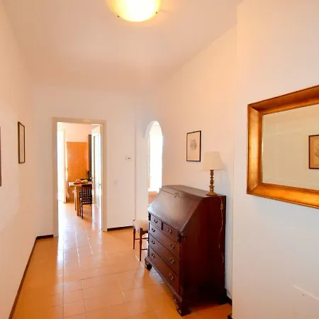 Spacious Italian Holiday In Piedmont With Mountain View Casa vacanze *