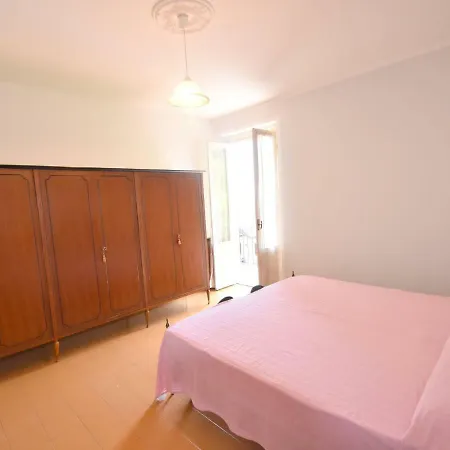 Casa de Férias Spacious Italian Holiday In Piedmont With Mountain View